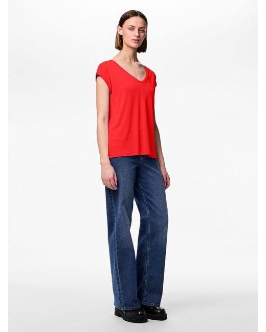 Pieces Red T-Shirt – Dein unverzichtbares Basic für jeden Tag