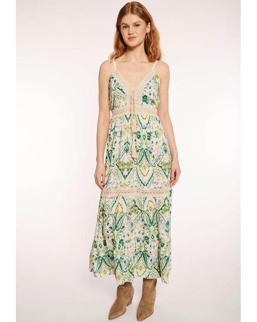 Hailys Green Maxikleid MX V DR Si44a mit Häkelspitze