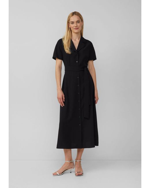 S.oliver Black Tailliertes Maxikleid aus Crêpe mit Reverskragen und Bindegürtel