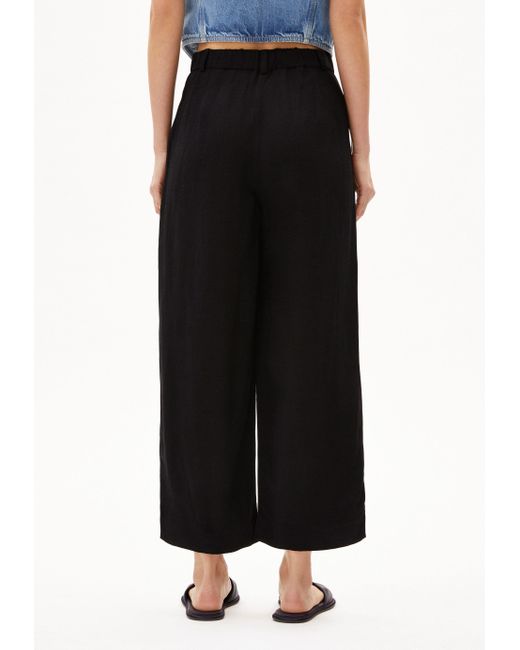 ARMEDANGELS Black Stoffhose CAARUNUS LINO
