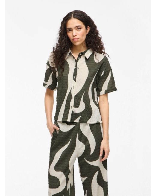 Vila Green Blusenshirt Legeres Oberteil mit Kragen und Allover Print VIZEYA ZERA 2/4 SHIRT/DFS