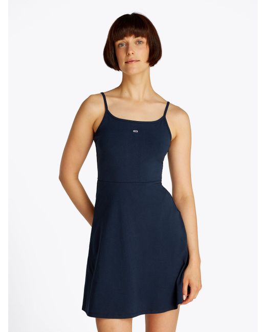 Tommy Hilfiger Blue Skaterkleid TJW ESSENTIAL STRAP FLARE DRESS mit Logostickerei
