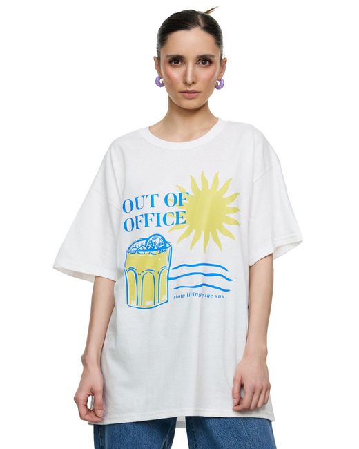 Worldclassca White Oversized T-Shirt lang Oberteil PRINT - OUT OF OFFICE - SLOW LIVING BY THE SUN