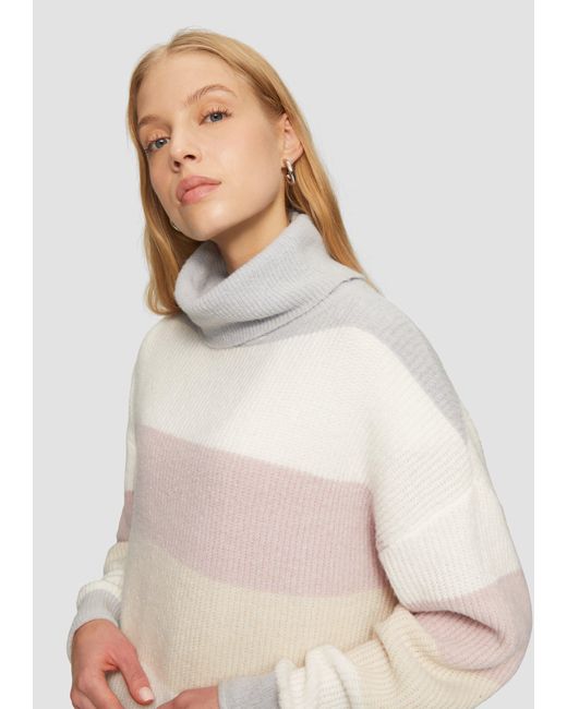 QS White Strickpullover Flauschiger Oversize-Pullover mit Rollkragen