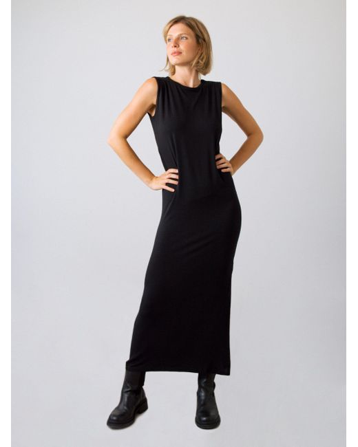 HONEST BASICS Black Maxikleid aus recycelter Viskose