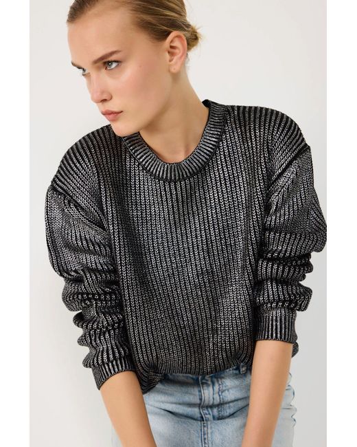 No Matter What Black Metall-Detail Strickpullover, lockere Passform