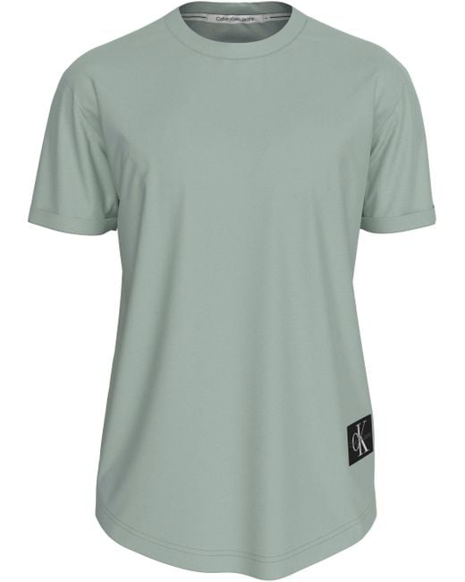 Calvin Klein T-Shirt BADGE TURN UP SLEEVE mit Logopatch in Gray für Herren