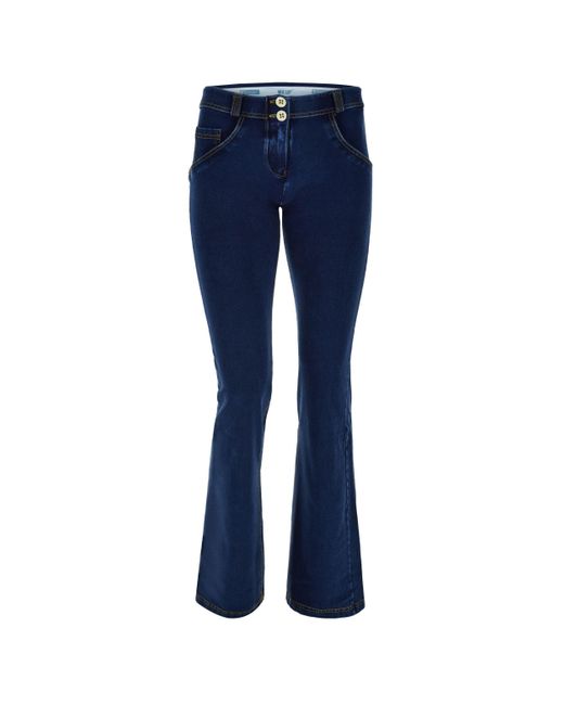 Freddy Blue Schlagjeans WRUP REGULAR WAIST FLARED mit Lifting & Shaping Effekt