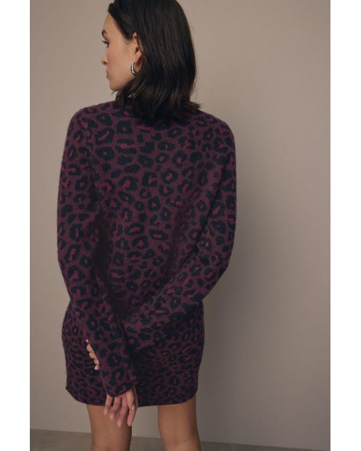 Next Purple Langarm-Strickkleid Etuikleid mit Leopardenmuster (1-tlg)