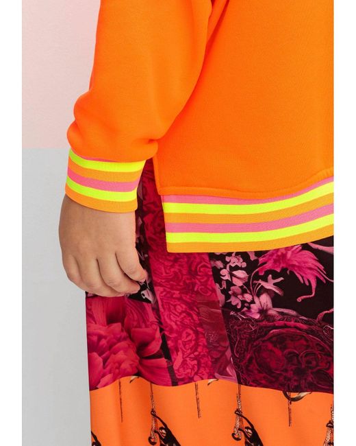 Sheego Orange Sweatshirt Große Größen mit Neon-Wordingprint vorn und hinten