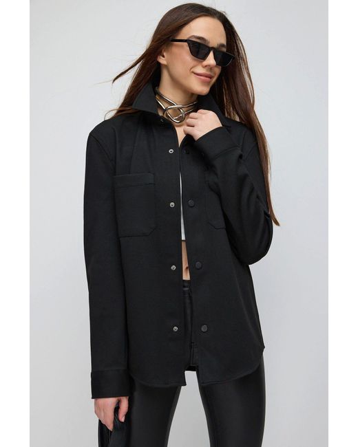 No Matter What Black Winterjacke Schwarze Taschen Oversized Slim Hemdjacke