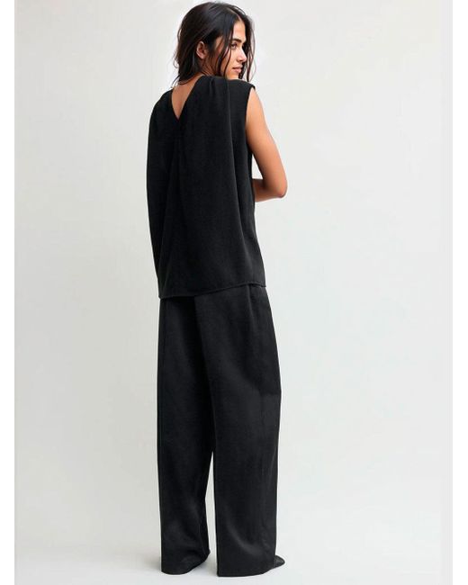 Top Capa, Talla Totême  de color Black