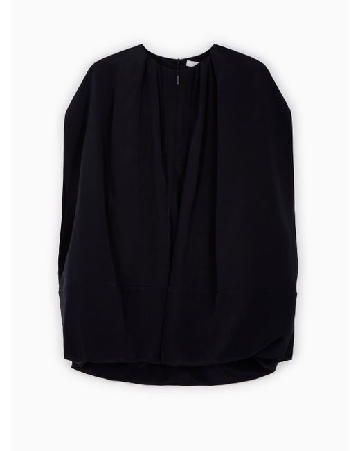 Top Capa, Talla Tibi de color Black