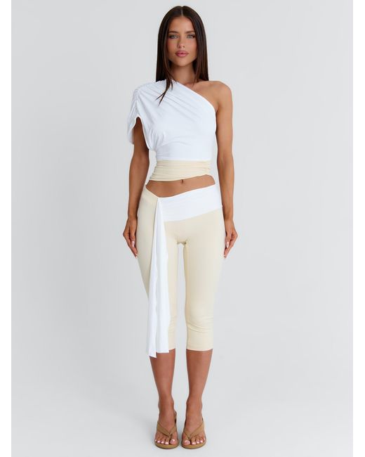 Outcast Black Linday Capri Pants And Cream