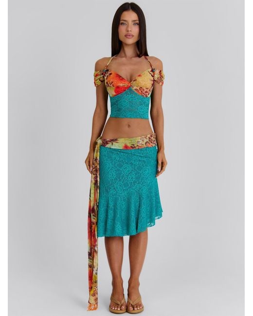 Outcast Blue Pippin Top Tigerlily