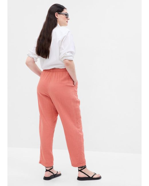 Pantaloni straight fit in garza di cotone di Gap in Pink