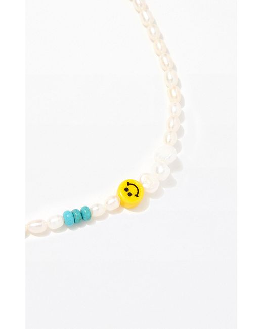 Pearl bracelet white smiley