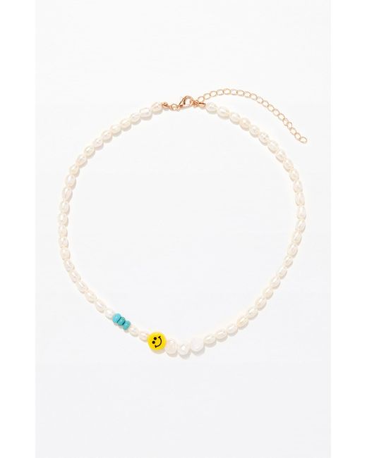 Pearl bracelet white smiley
