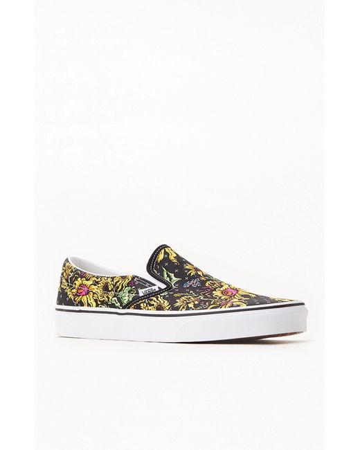 vans skull trainers