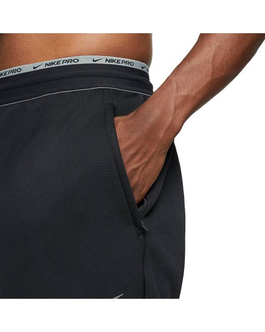 Nike Black Thermal Sphere Pants Thermal Sphere Pants for men