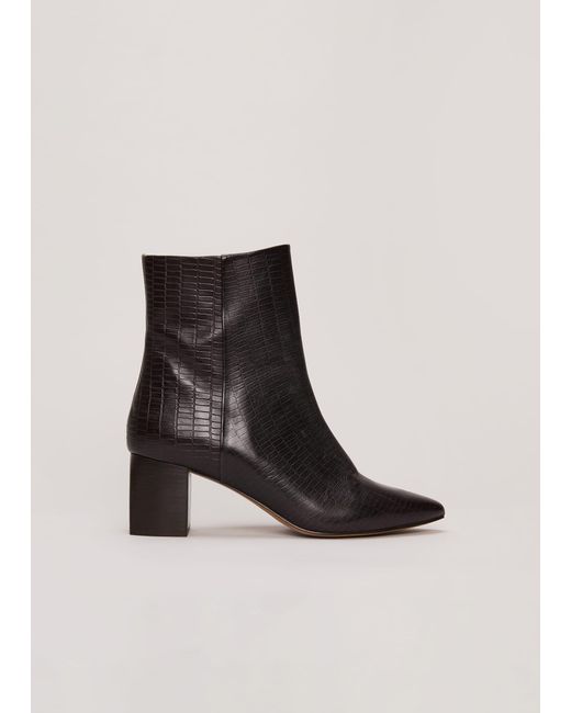 Croc print best sale boots