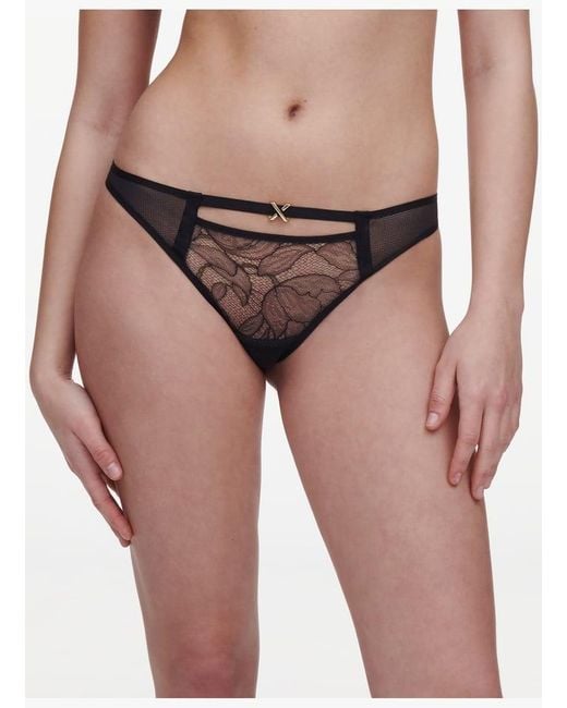 Tanga Avec Dentelle De Leavers Chantelle en coloris Black