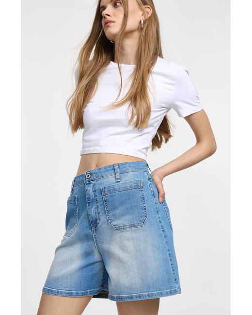 Shorts Regulari Con Tasche Frontali di Please in Blue