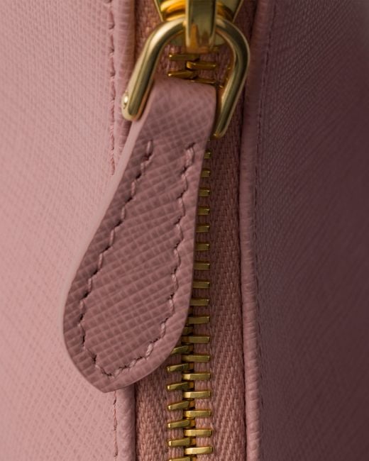 Borsa Re-Edition 2005 di Prada in Pink