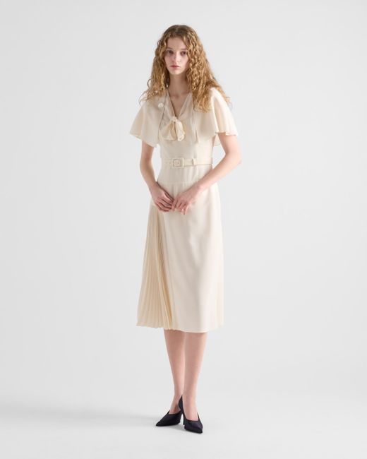 Robe Plissée En Crêpe Marocain Prada en coloris White