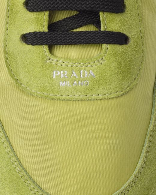 Prada Elastische Collapse Sneaker Aus Re-Nylon Und Wildleder in Green für Herren