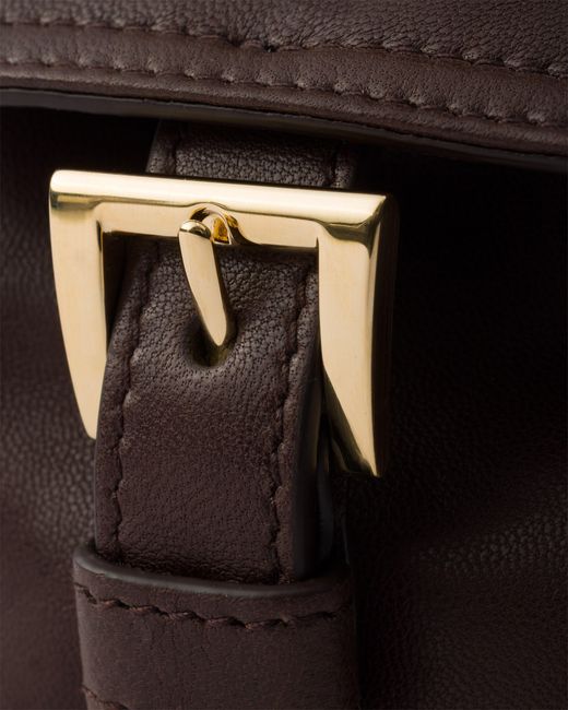 Borsa Explore Small di Prada in Brown