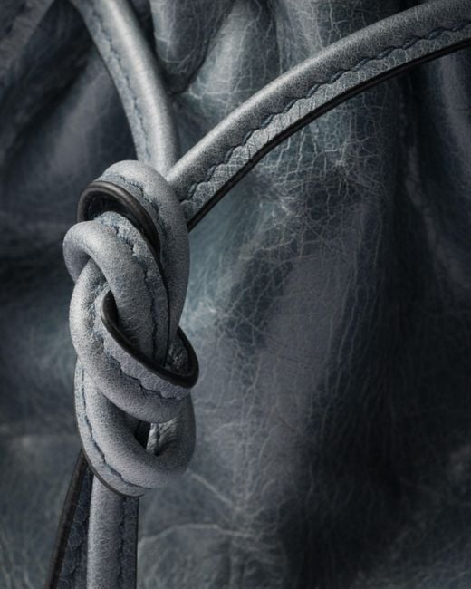 Grand Sac À Main Bonnie En Cuir Prada en coloris Blue