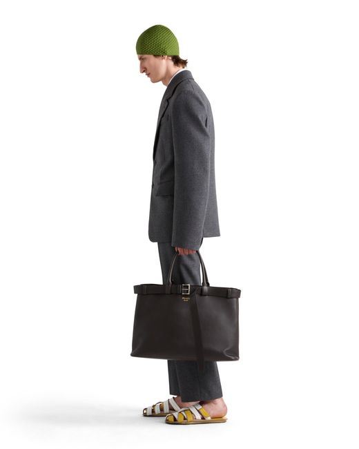 Bolso Buckle De Piel Con Cinturón, Hombre Prada de hombre de color Black