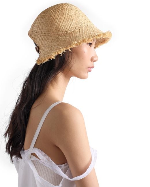 Cappello di Prada in White