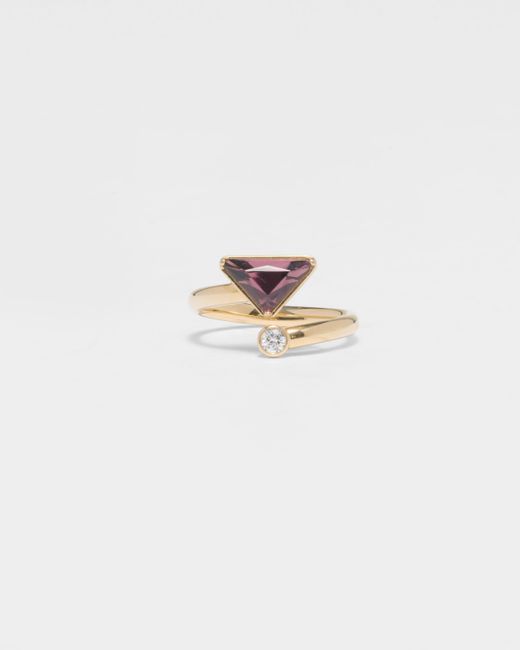 Prada White Eternal Gold Contrarié Ring In Yellow Gold With Diamond And Amethyst