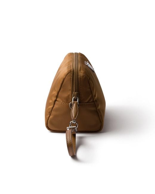 Pouch Mediano De Re-Nylon, Mujer Prada de color Brown