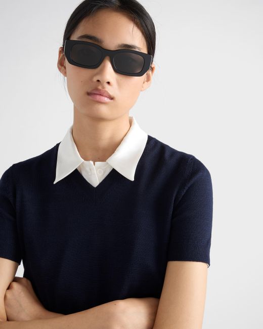 Occhiali Da Sole Con Logo di Prada in Gray