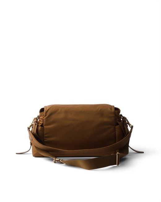 Borsa Explore Large di Prada in Brown