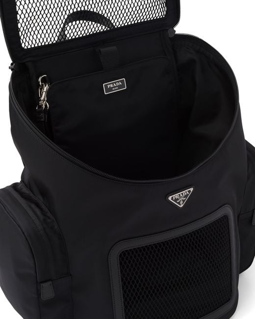 Pet Bag di Prada in Black
