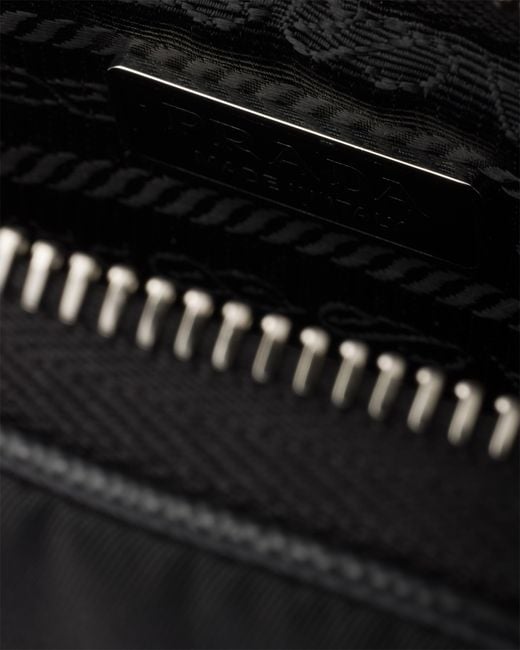 Étui Pour Smartphone En Re-Nylon Et Cuir Saffiano, Homme Prada pour homme en coloris Black