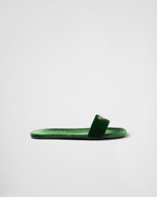 Sandales Plates En Velours Prada en coloris Green