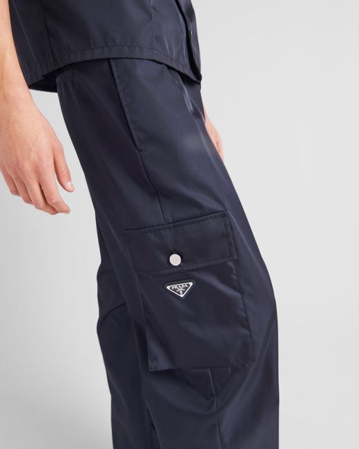 Pantalon En Re-Nylon Prada pour homme en coloris Blue