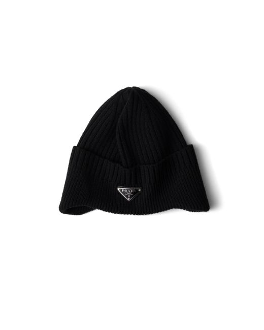 Gorro con logo esmaltado Prada de hombre de color Black