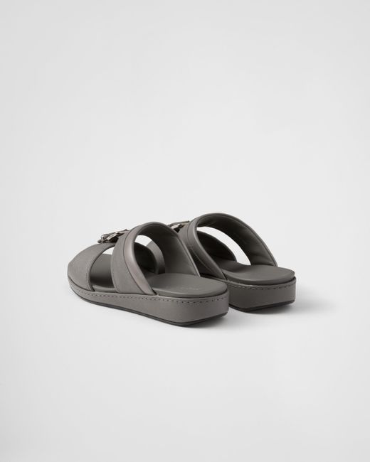 Sandales En Cuir Saffiano Prada pour homme en coloris Gray