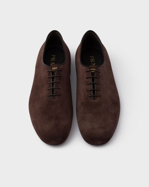 Chaussures À Lacets En Veau Velours Prada pour homme en coloris Brown
