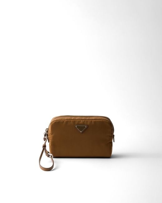 Pouch Pequeño De Re-Nylon Prada de color Brown
