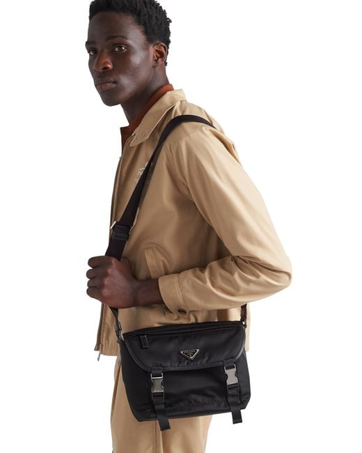 Prada Schultertasche Mit Logo-Patch in Black für Herren