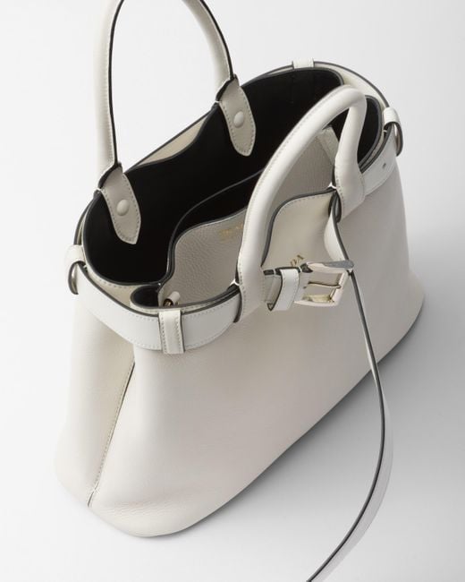 Prada Gray Kleine Buckle Handtasche Aus Leder Mit Gürtel