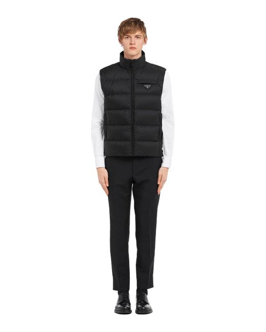 Prada Weste Aus Gepolstertem Re-nylon in Black für Herren