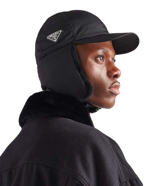 Gorro Re-Nylon Con Ribete De Pelo Prada de hombre de color Black